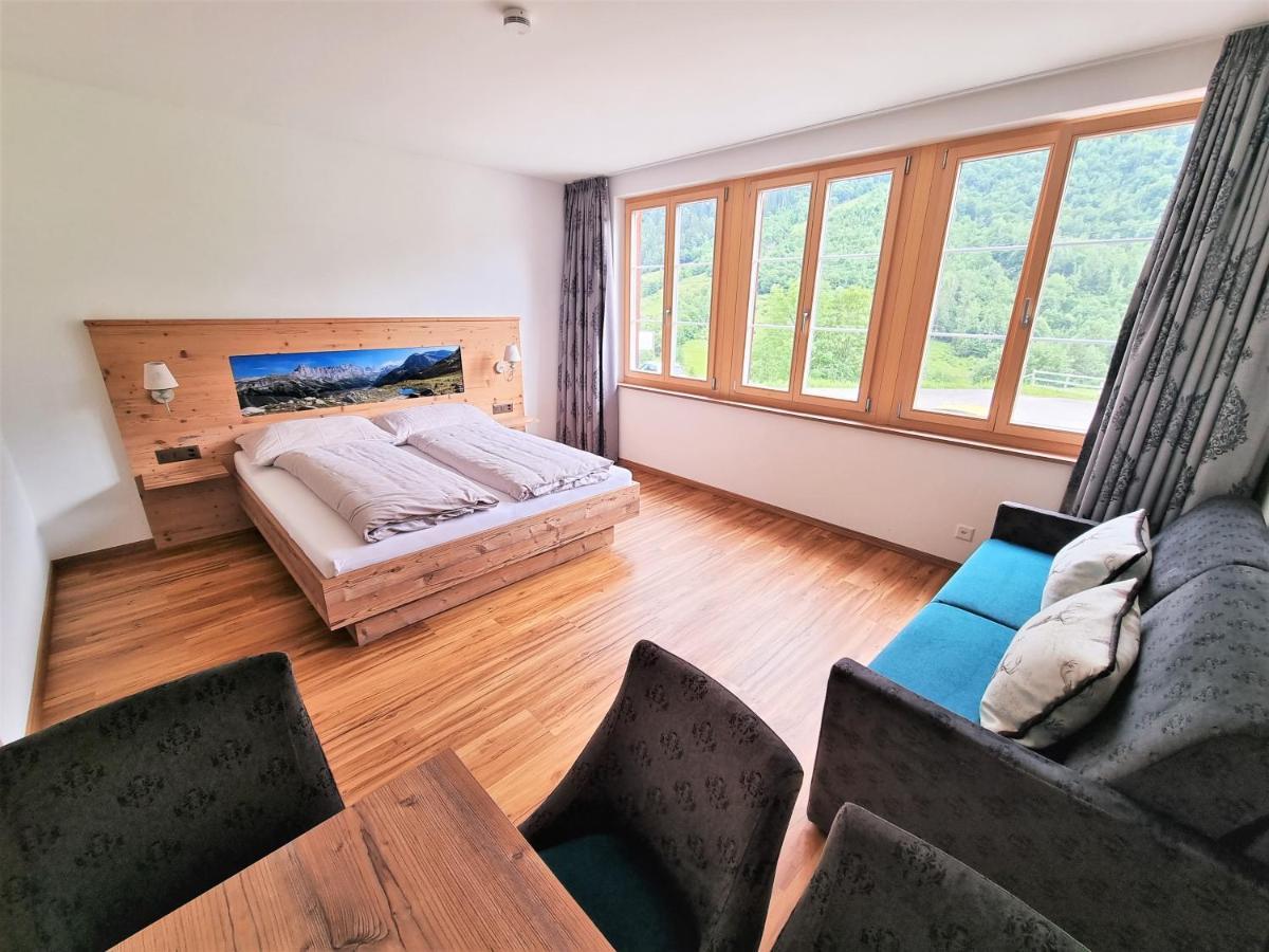 Triftblick Bed & Breakfast Gadmen Екстериор снимка